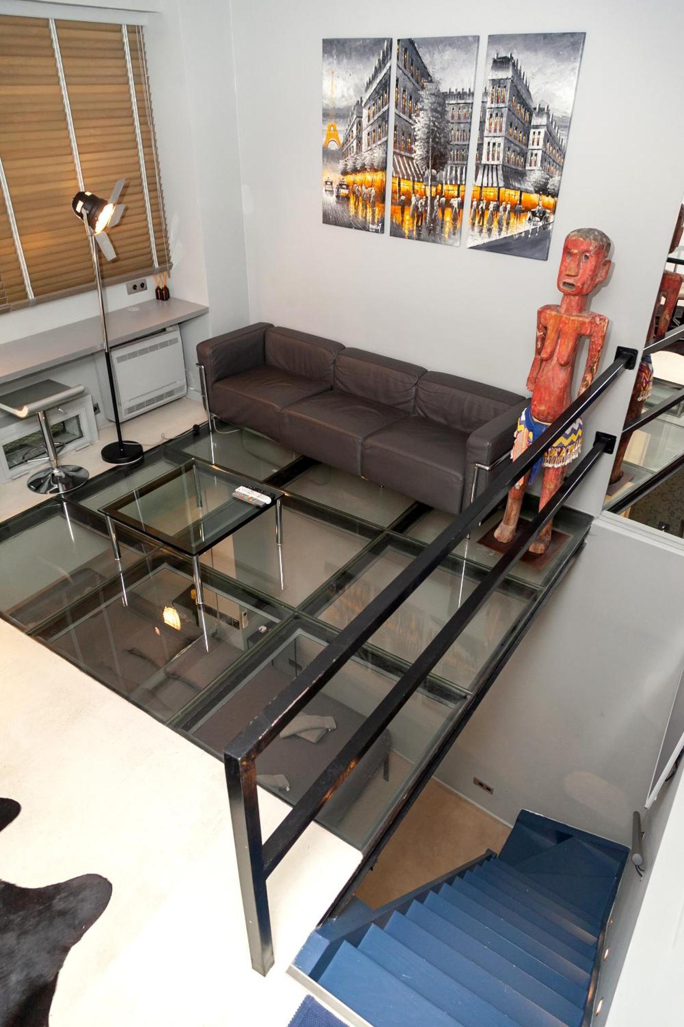Loft Atypique Avec Terrasse, Calme Et Cosy Lägenhet Paris Exteriör bild